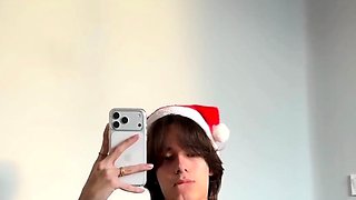 Nani Daniel (nanidanielg) jerks off over the holidays