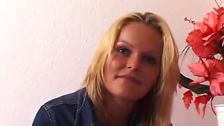 Monika 26, First Casting