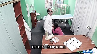 Nude fuck on FakeHospital doctor desk