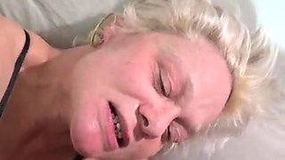 Compilation of a COUGAR who enjoys to receive glue all over her