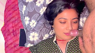 Seduced the stepmom and took advantage of the opportunity and fuck the, Full Hindi video