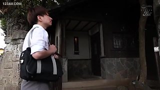 Kikuno Ran: First-Person POV – Face-as-Genitals Big Sister Takes My Virginity x1x337E4E292C76501437