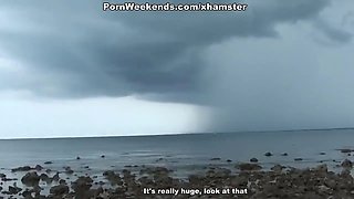 Babe suck at the beach