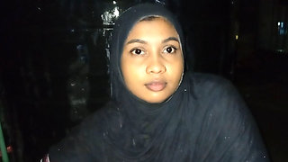 Desi Sister in law real desi girl and cheating on husbands real desi outdoor
