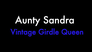 Vgq21 Aunty Sandra Dressing for a Meeting