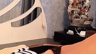 Dynamic, Rough Sex with Spanking Between a MILF and a Young Guy!