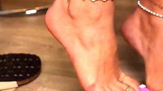 Foot Fetish jerk off Solo cyruz