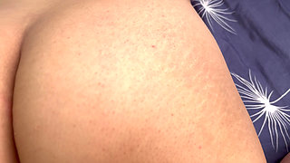 Betrayal with my wife's friend super ass and tight pussy that I had to splash my cum on her waist and empty my big cock.