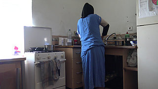 Homemade Hard Fucking Arab Wife in Kitchen