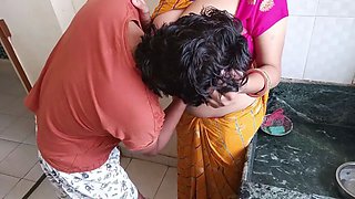 Kamwali Bai ki Naughty married Ladki ko chuda kitchen me desi hindi audio sex