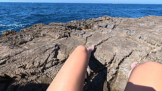 Beach Risky fingering with voyeurs