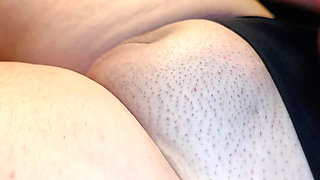 Smacking a huge and plump pussy...