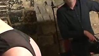 Domination guillotine and whipping