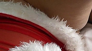 Super Saxy Couple Fucks Till Creampie After Christmas Party