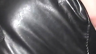 The Slave Is Allowed to Clean Her Pussy After She's Peed