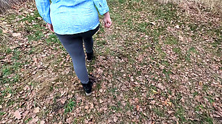 Breastslapping Outdoor