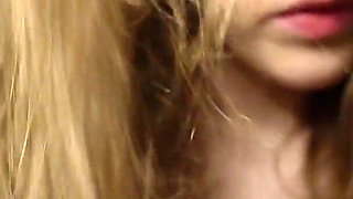 I Brush My Natural Red Hair