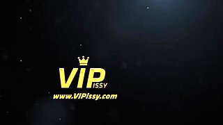 Milady's pussy licking smut by VIPissy