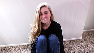 Latina teen Renae Cruz hot solo dildo masturbation