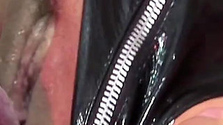 Bathroom Sex Scene-3_blonde Teen in the Bathroom Suzie Best Fucking in Anal Threesome