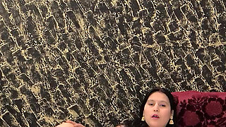 Desi girl Puja bhabhi fingerings pink pussy