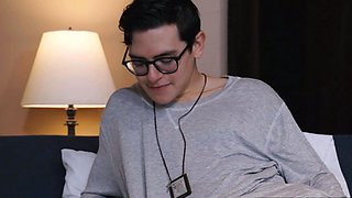 Reverend Adam Snow Breeds Alex Gonz Juicy Hole
