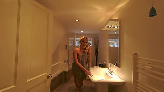 Louise Lee - Open & Waiting for You