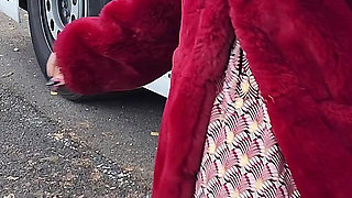 Exhib Parking Hgv: Routier Spots Me and Fucks Me Like a Bitch in the Cab of His Truck