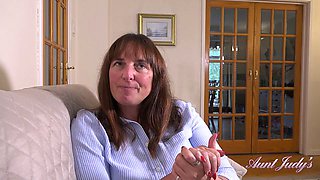 40 plus milf sex with beauteous sweet one from Aunt Judy's