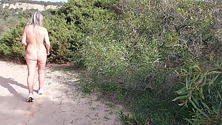Granny Looks for a Lover Nacked in the Woods