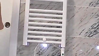 Com Pee Lation at Home 6 Pee Stop