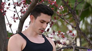 ASGMAX - CURVACEOUS SCENE - Curious Tatted Stranger Has 1st G